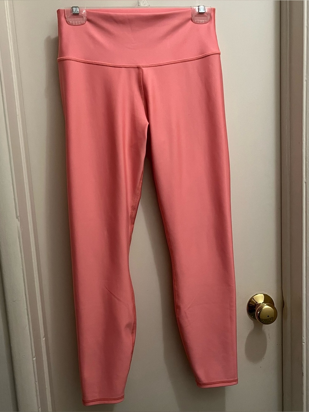 alo women's legging large pink salmon